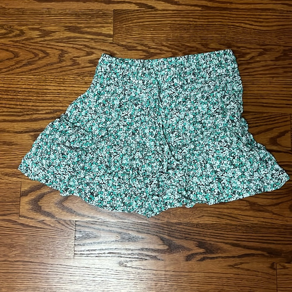skort